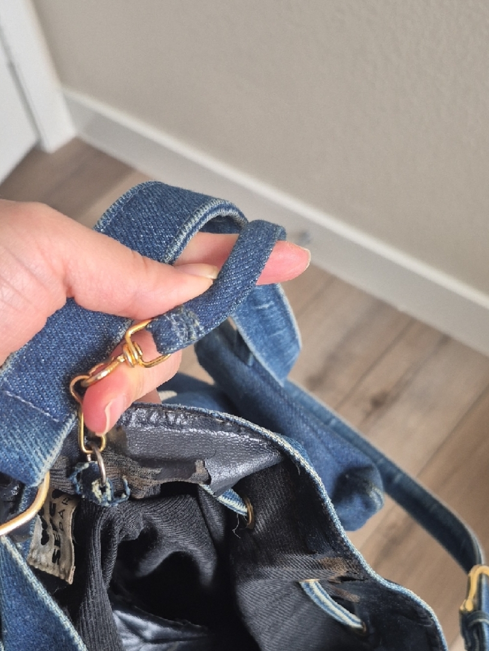 Sepcoeur Paris Denim Bucket Drawstring Bucket Bag with Heart Studs - Blue - Picture 9 of 15